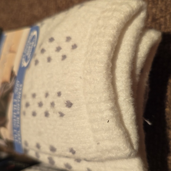 CUDDL DUDS BUNDLE OF 6 PAIRS OF CREW SOCKS FITS SHOE SIZE 4-10 - Picture 6 of 12